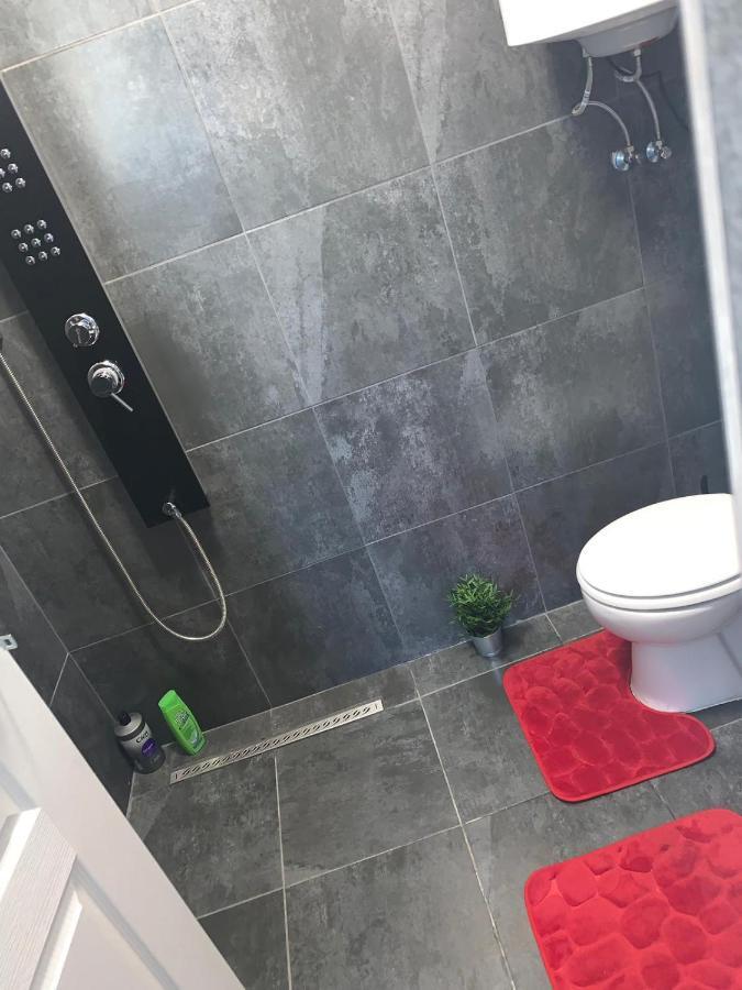 Apartament Simona Maria 2 Bukareszt Zewnętrze zdjęcie